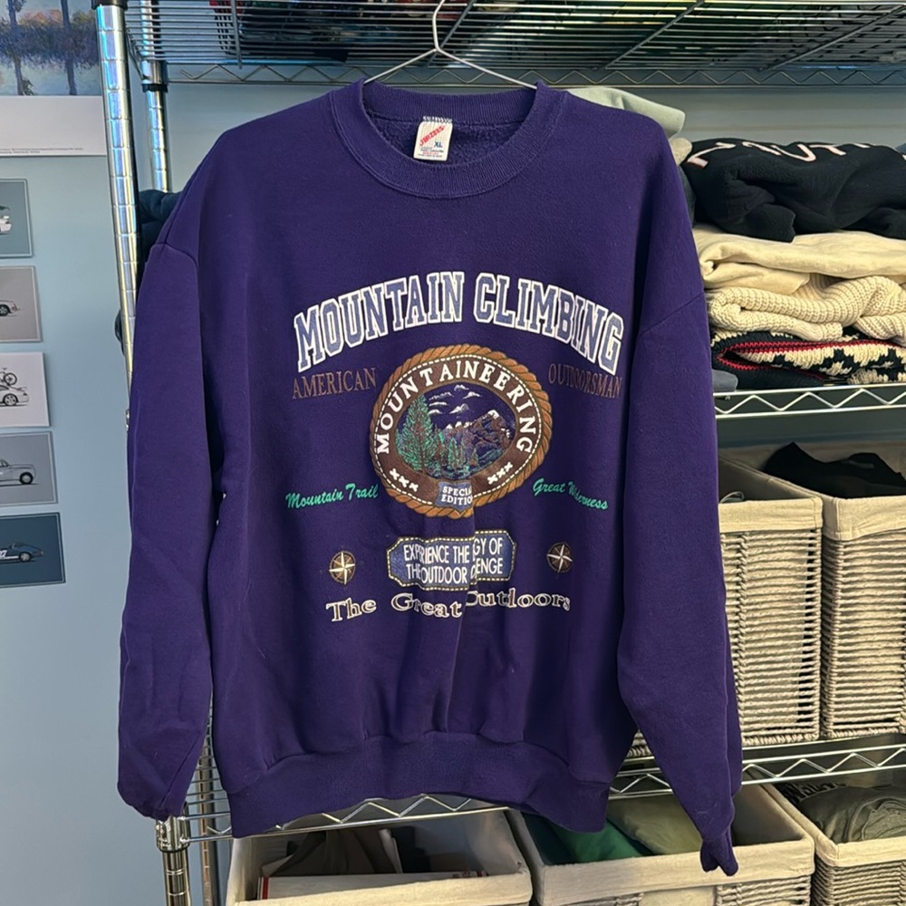 MOUNTAIN CLIMBER PURPLE CREWNECK XL